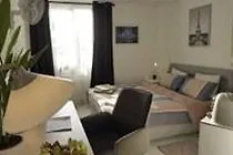 Apartment Quartier4 *